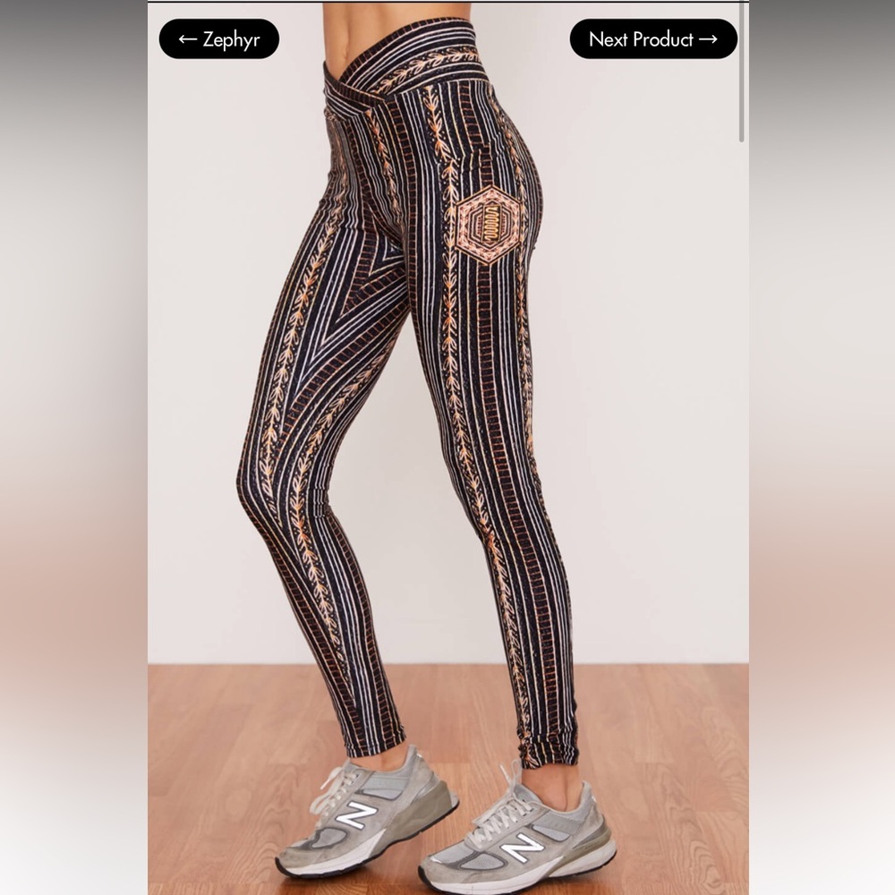 Wolven Zephyr Crossover Pocket Leggings